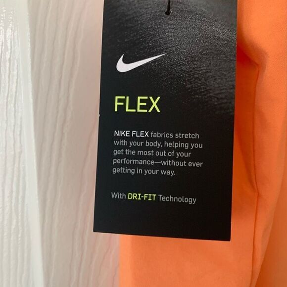 Nike | Flex Ace Sleeveless Golf Top - Picture 6 of 10